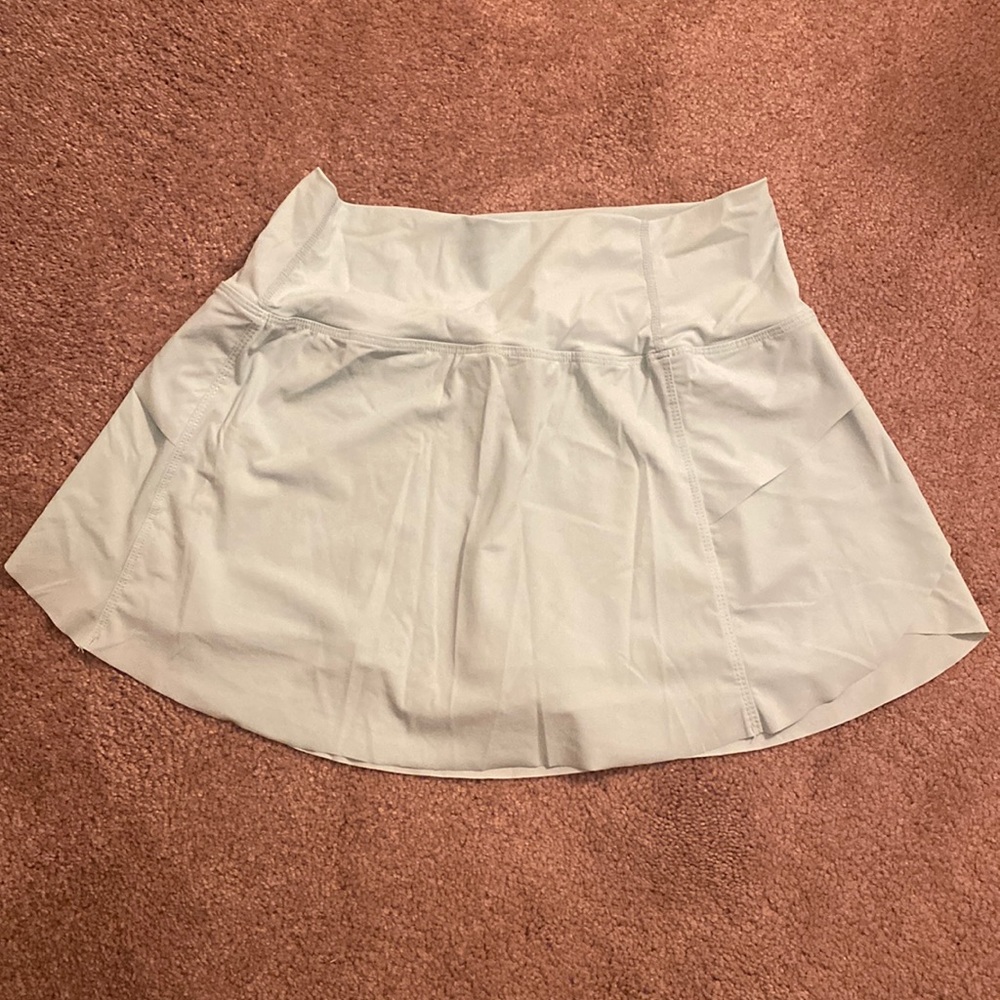 Athletic skirt